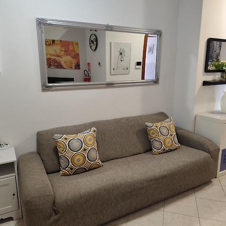 Casa Vacanze Vespucci กราสซอบบิโอ ภายนอก รูปภาพ